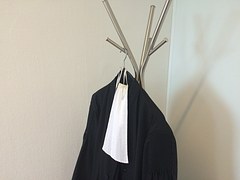 gown-655355__180