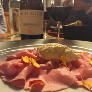 La Piola, Vitello Tonnato e Barbaresco